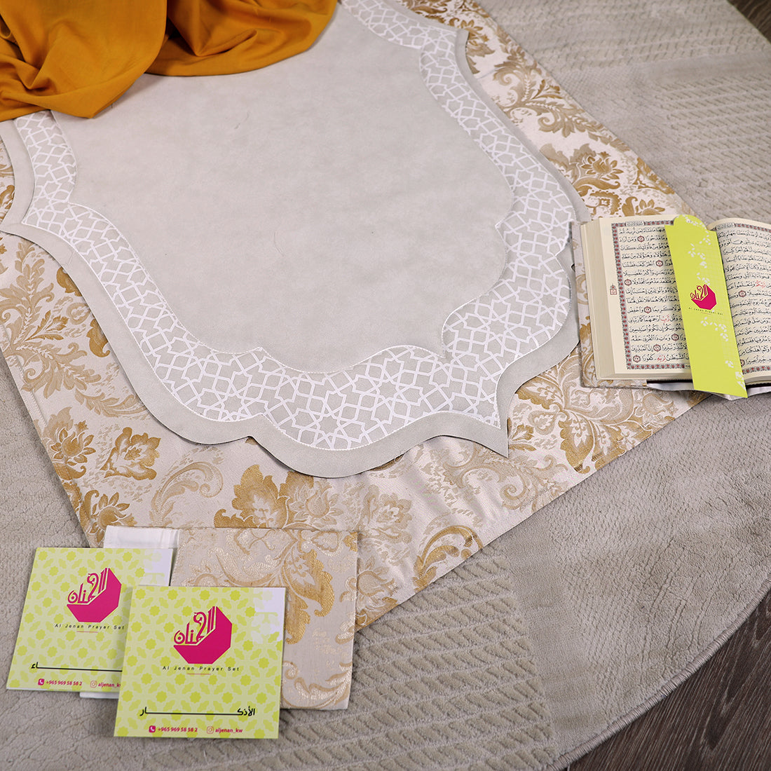 an Prayer Set Andalusian Design Woman (Light Yellow)