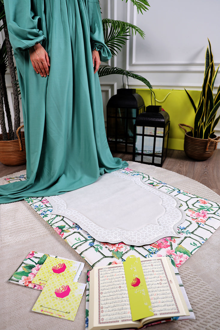 Al-Jenan Prayer Set Andalusian Design Woman (Green)