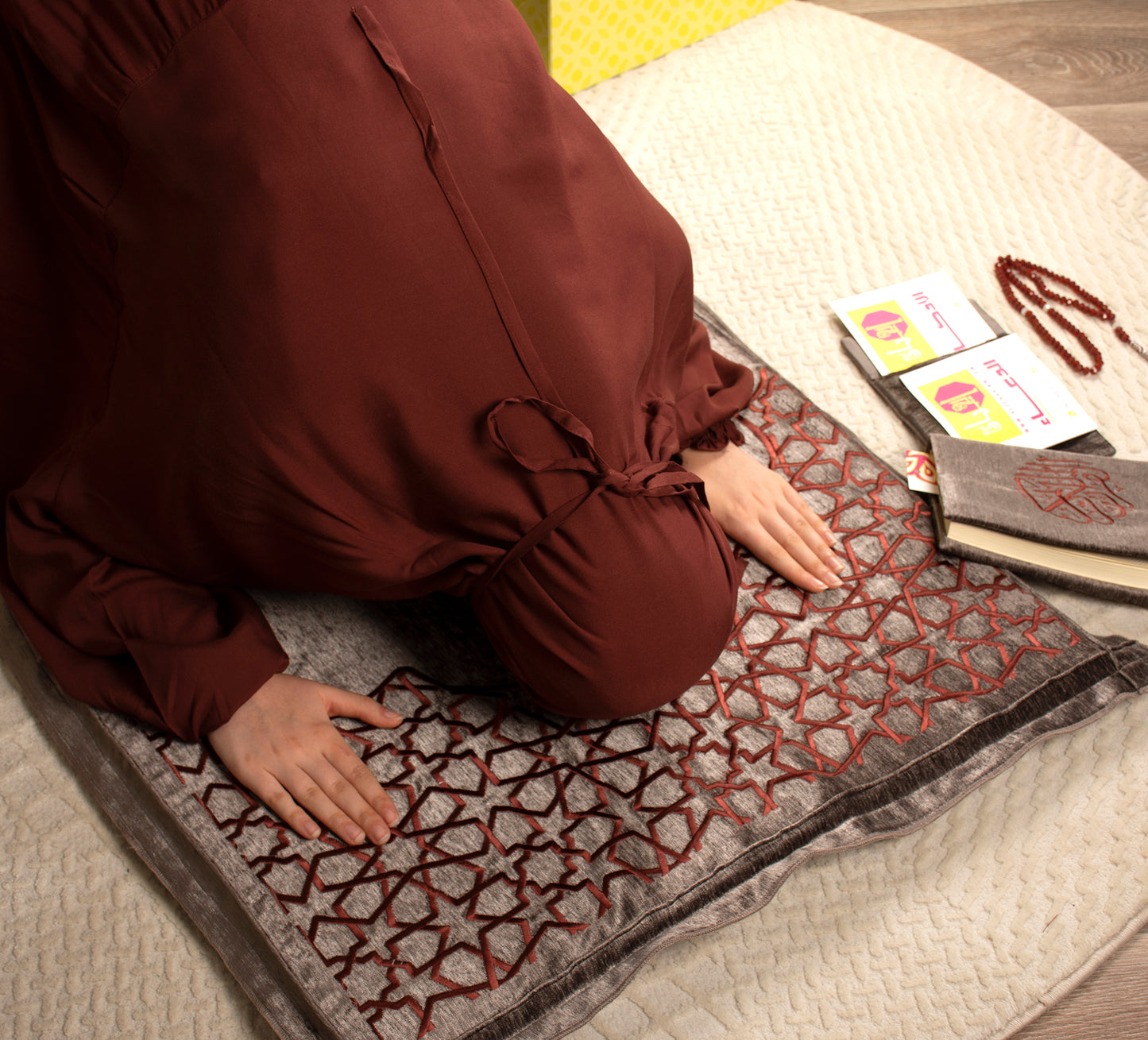 Al-Jenan Classic collection - Luxury Prayer Set - (Gray & Brown) wc set