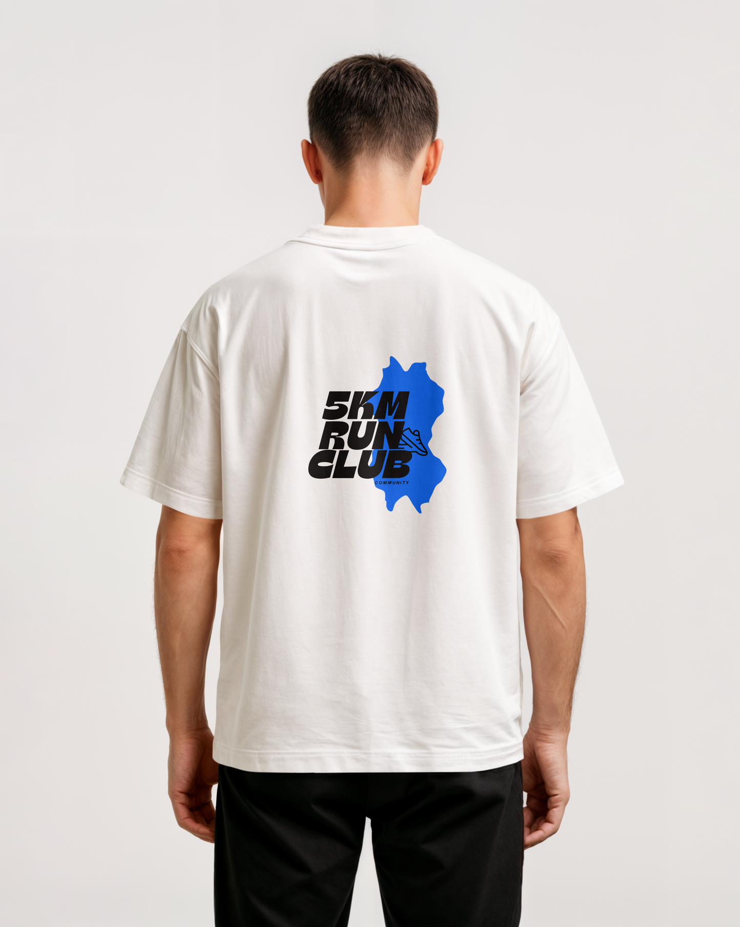White Oversized T-shirt - 5K RUN CLUB